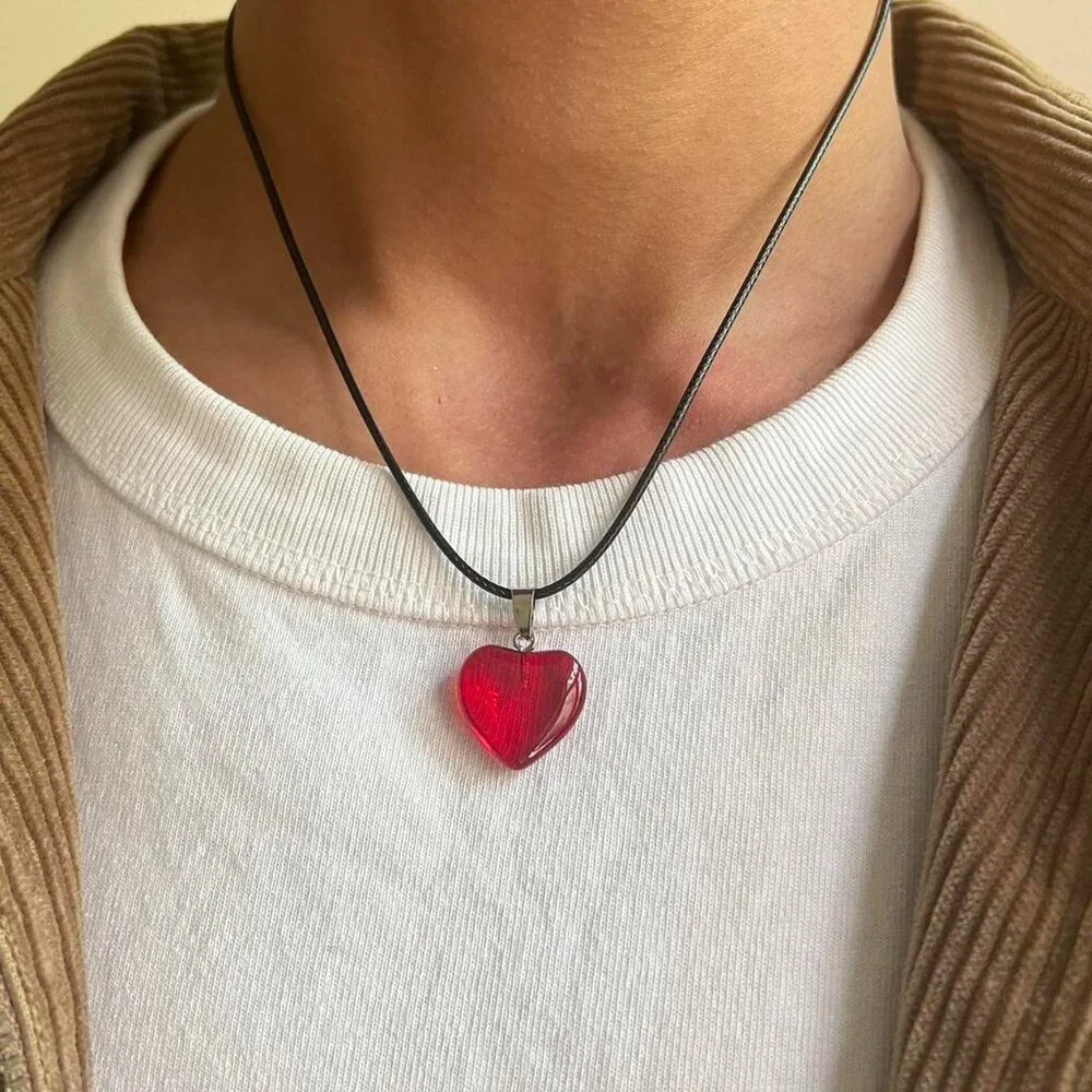 y2k 2000s vintage silver cute red heart pendant chain necklace